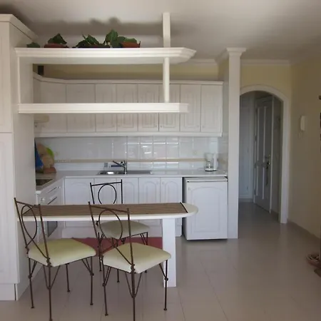 Apartment Aguaviva 3 *